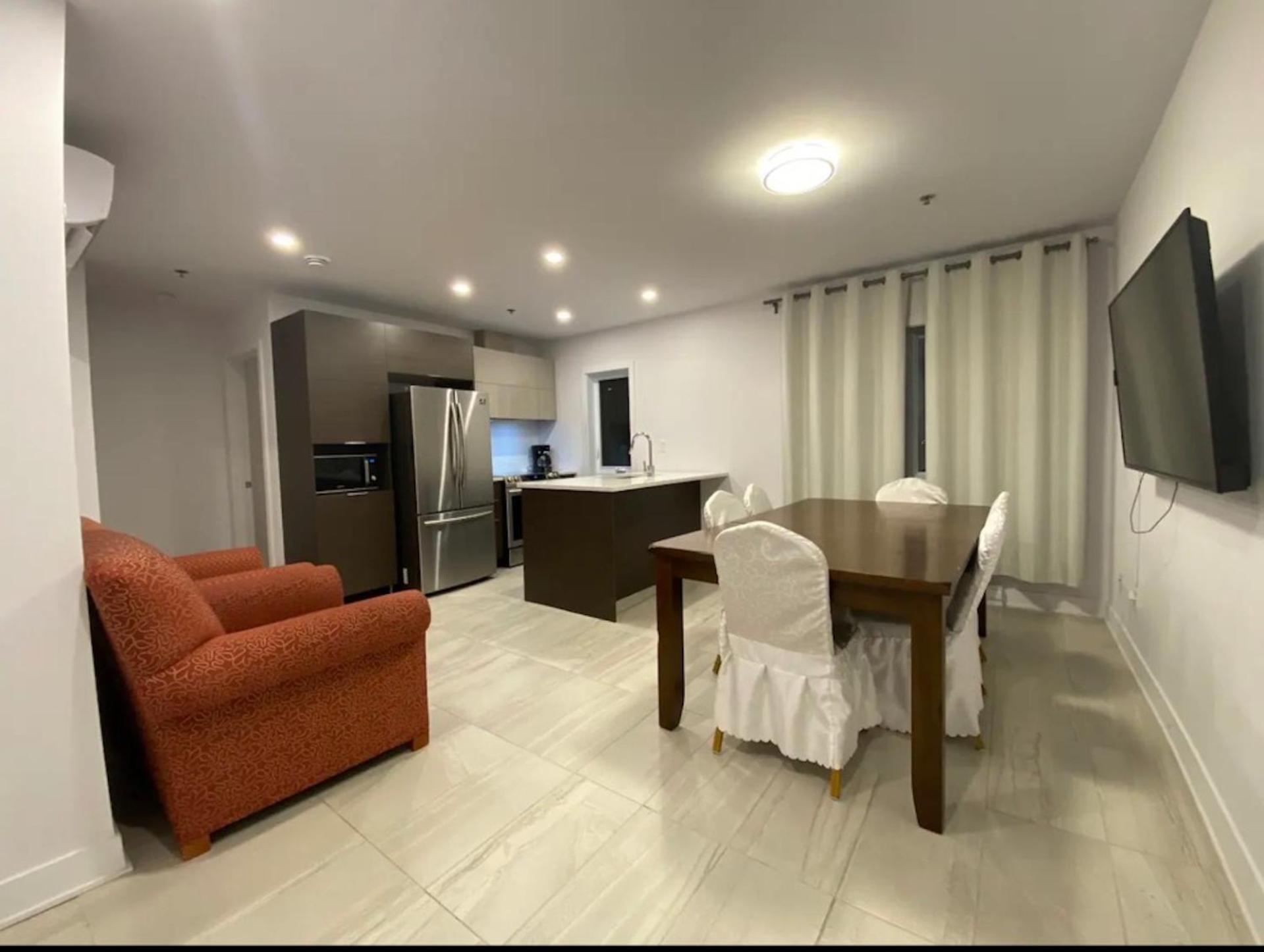 Le Bijou Airhome One Or Two Bedroom Suite Μόντρεαλ Εξωτερικό φωτογραφία