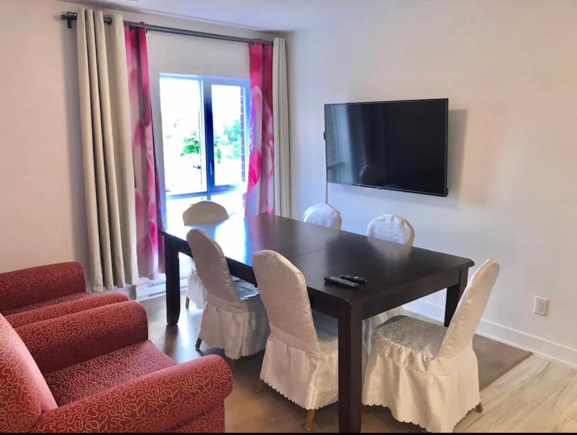 Le Bijou Airhome One Or Two Bedroom Suite Μόντρεαλ Εξωτερικό φωτογραφία