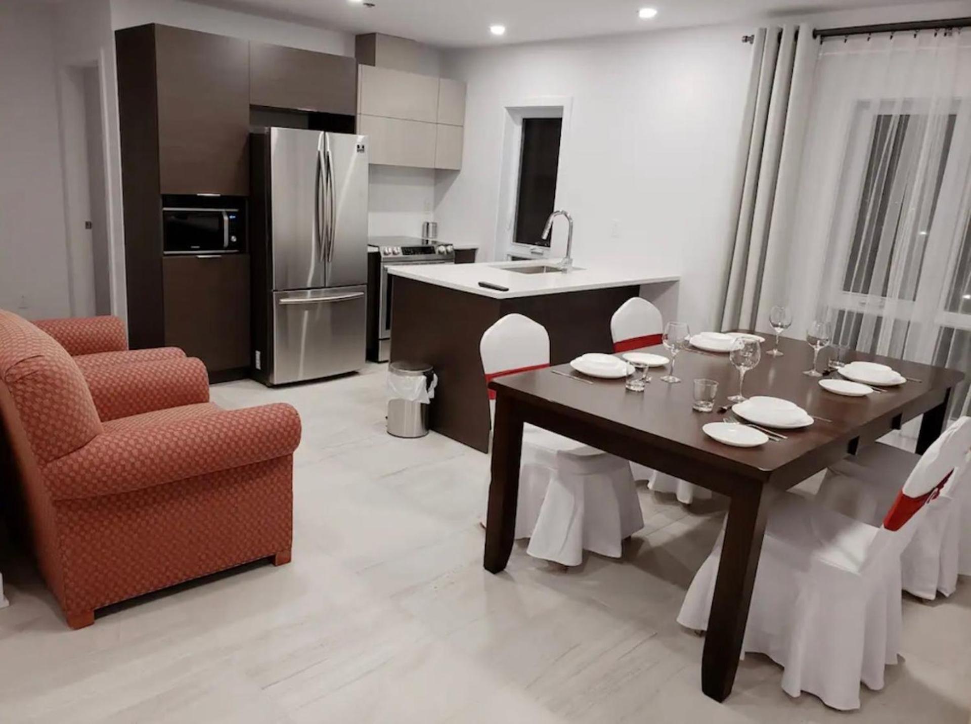 Le Bijou Airhome One Or Two Bedroom Suite Μόντρεαλ Εξωτερικό φωτογραφία